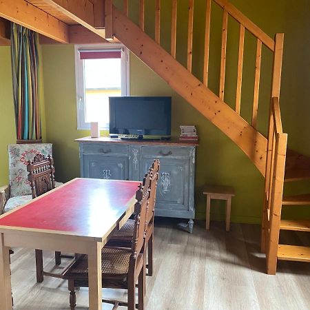 Cottage Anadwen Au Pied Du Lac Au Duc Et Son Golf Ploërmel المظهر الخارجي الصورة